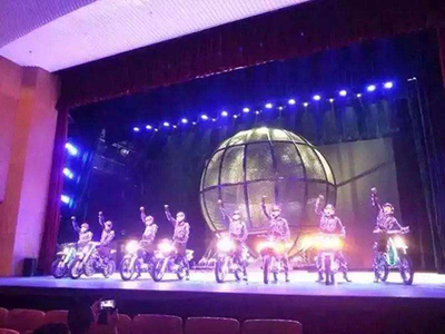 本地大型杂技表演,小丑表演,马戏团商演联系电话